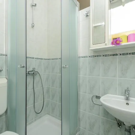 Apartmán Oreb Dream - One Bedroom With Terrace And Sea View 1 *